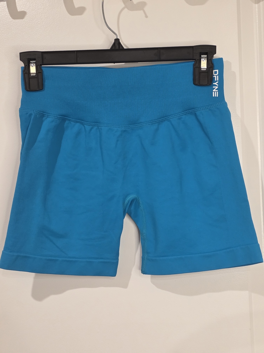DFYNE Seamless Short